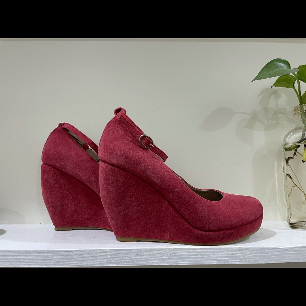 Rose colored Mary Jane wedges